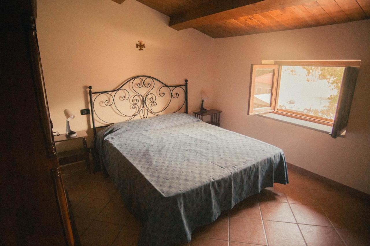 I Cedri Agriturismo Biologico Orsomarso Eksteriør bilde